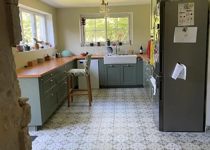 Maison De La Petite Sorciere